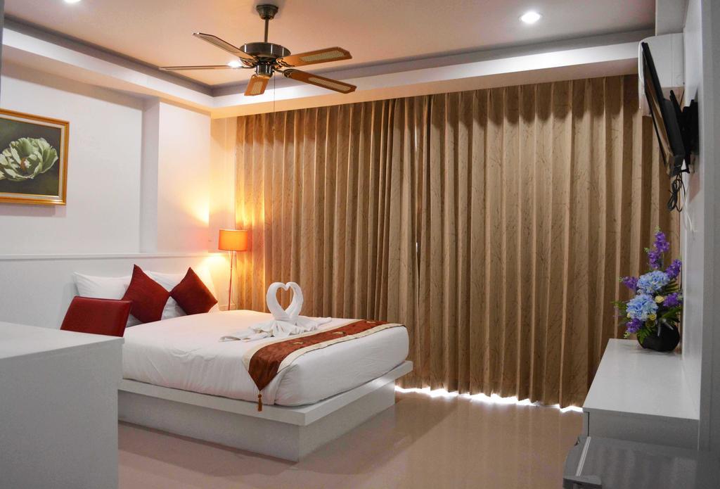 Angelina Guesthouse Patong Phòng bức ảnh