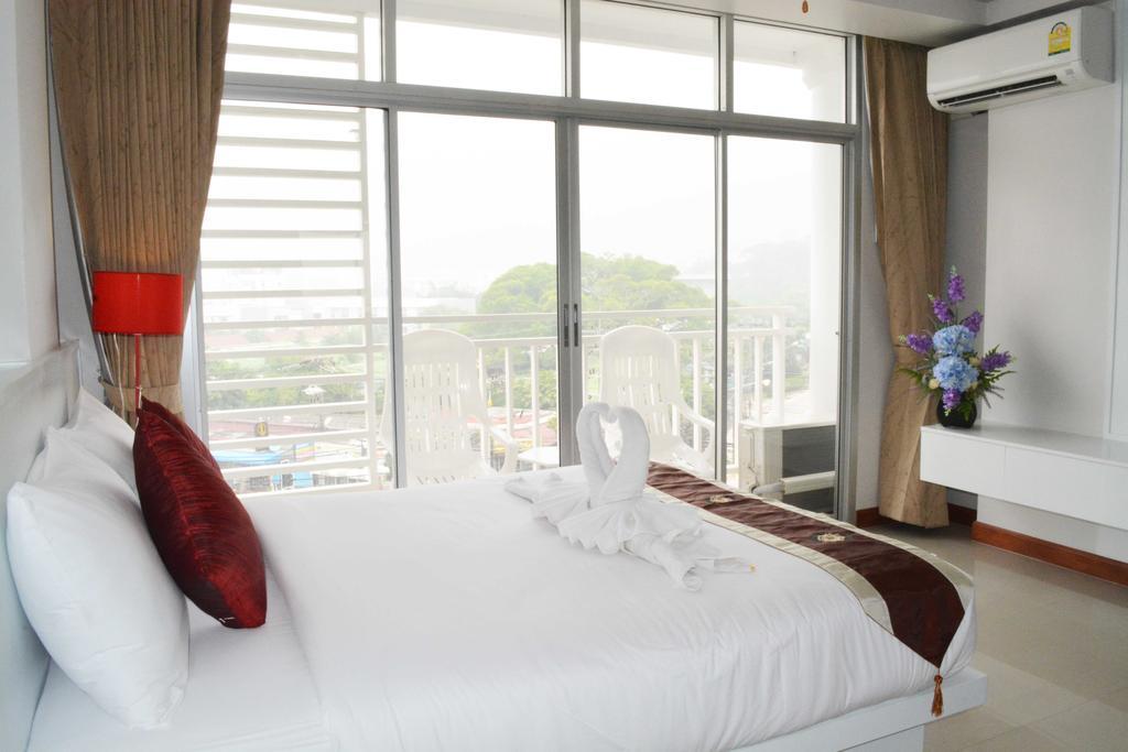 Angelina Guesthouse Patong Phòng bức ảnh